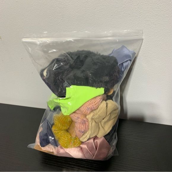 NEW BP & Berry Nordstrom scrunchies 16 pcs - Picture 3 of 5